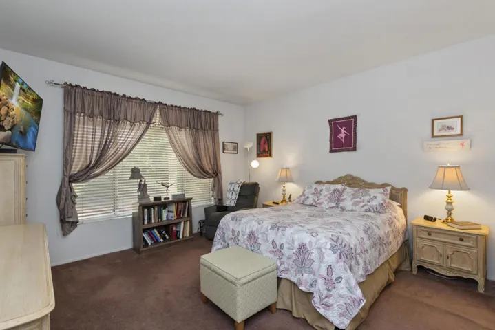 014_Master Bedroom