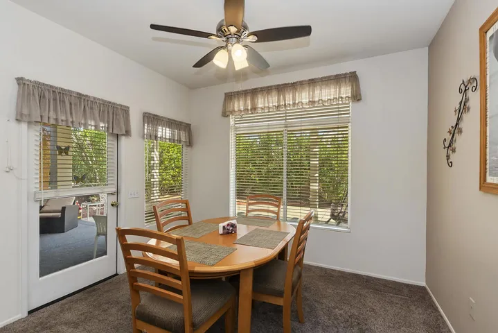 009_Dining Area