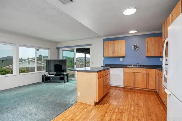10311 Madrid Wy, Spring Valley, California 91977