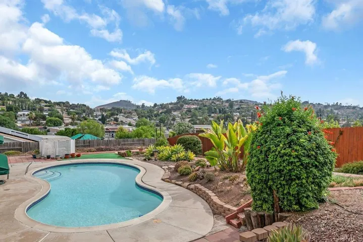 10311 Madrid Wy, Spring Valley, California 91977