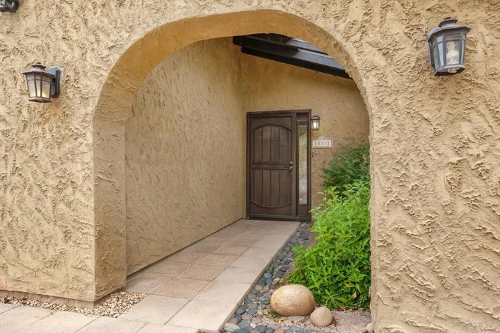 10311 Madrid Wy, Spring Valley, California 91977
