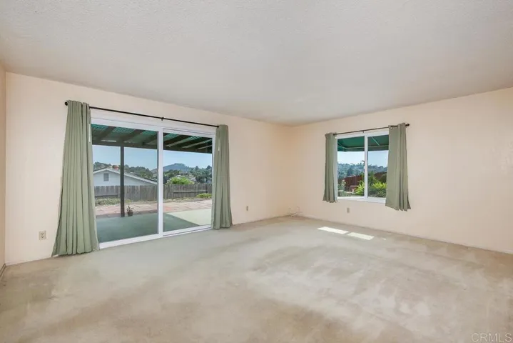 10311 Madrid Wy, Spring Valley, California 91977