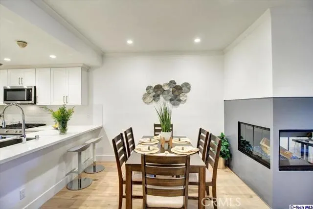 202 S Holliston Avenue 103, Pasadena, California 91106