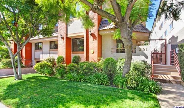 301 W Loraine Street 3, Glendale, California 91202