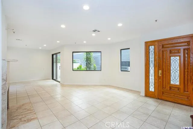 301 W Loraine Street 3, Glendale, California 91202