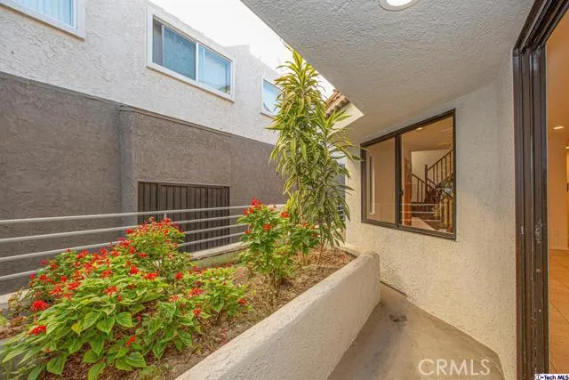 301 W Loraine Street 3, Glendale, California 91202