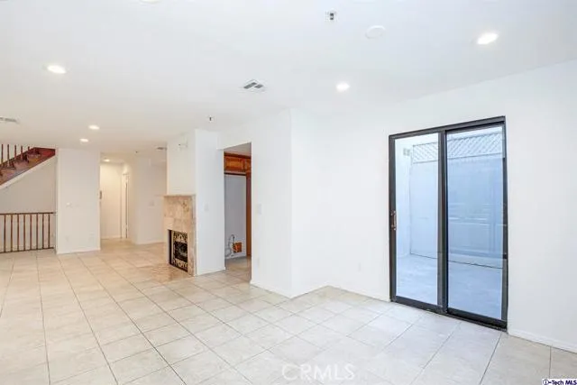 301 W Loraine Street 3, Glendale, California 91202