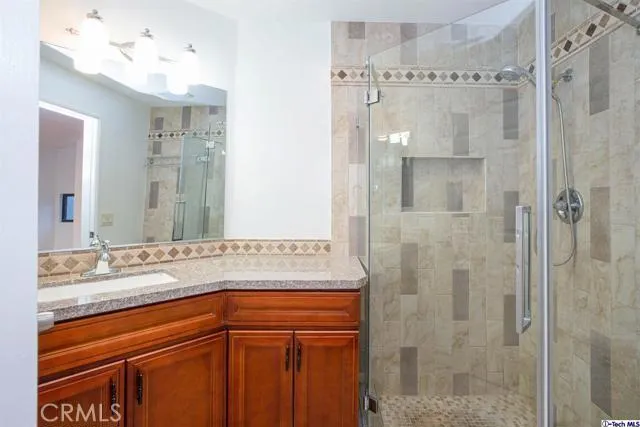 301 W Loraine Street 3, Glendale, California 91202