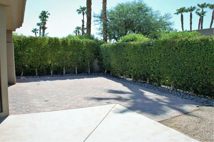 DSC_0043 Patio