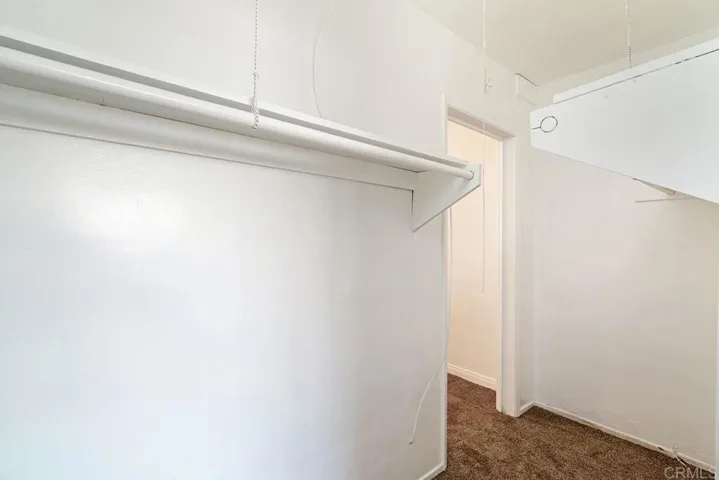 716 Grapevine Road, Vista, California 92083