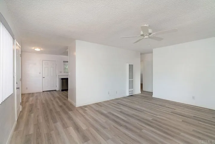 716 Grapevine Road, Vista, California 92083