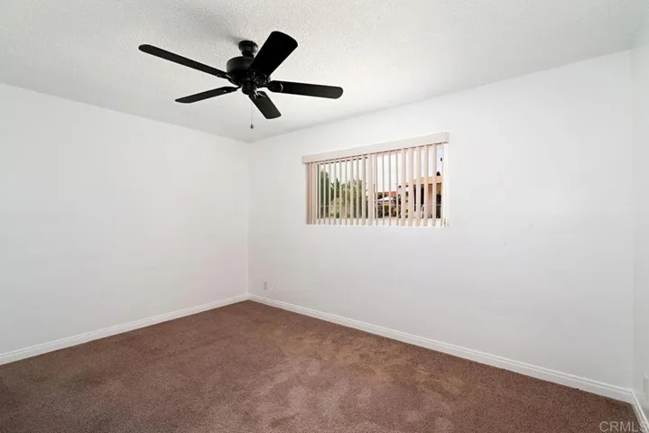 716 Grapevine Road, Vista, California 92083