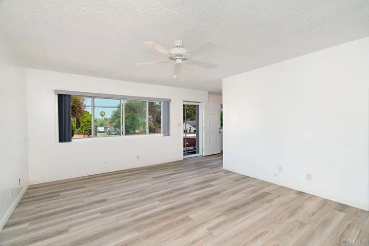 716 Grapevine Road, Vista, California 92083