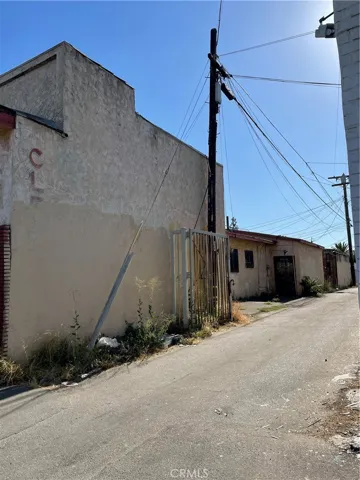 9915 Compton Avenue, Los Angeles, California 90002