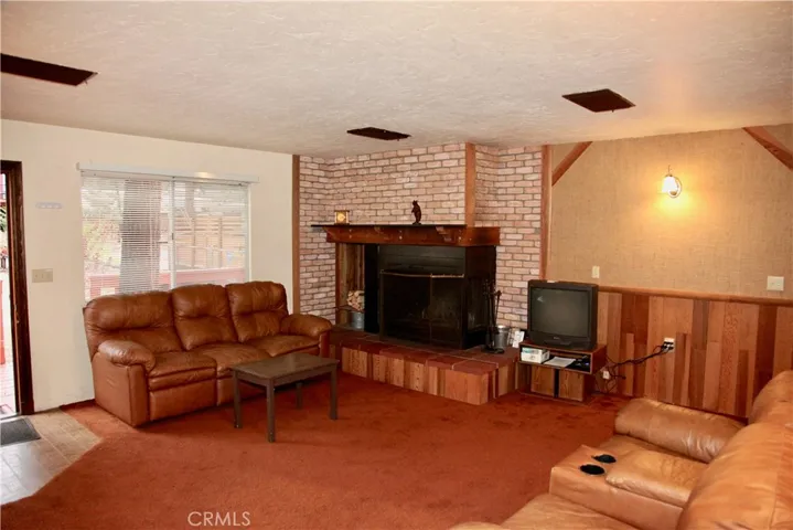 1124 Myrtle Avenue, Big Bear, California 92314