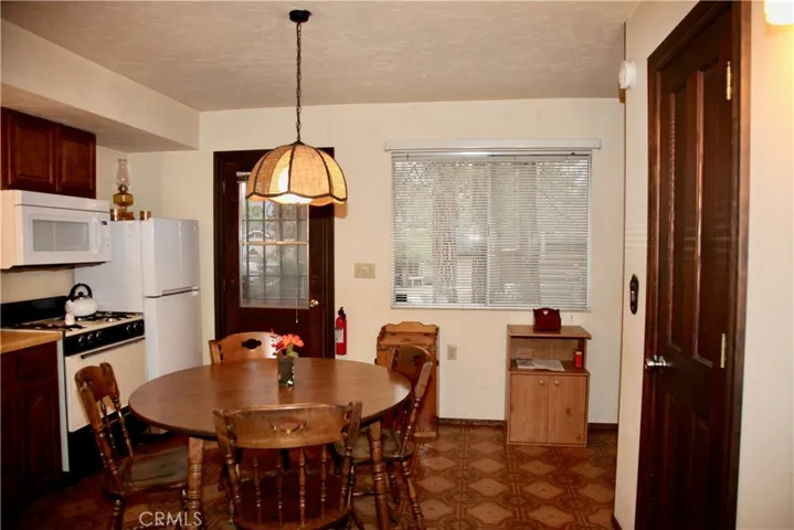 1124 Myrtle Avenue, Big Bear, California 92314