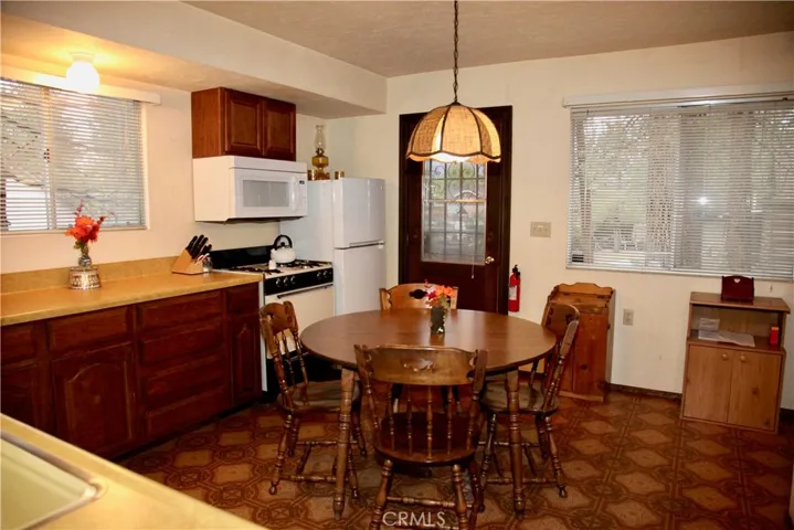 1124 Myrtle Avenue, Big Bear, California 92314