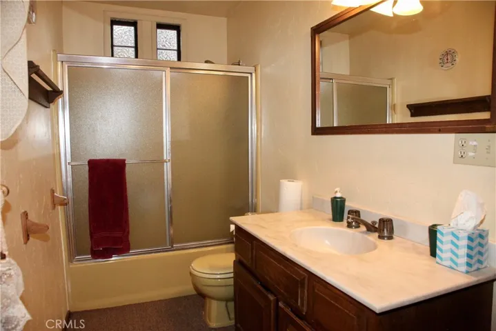 1124 Myrtle Avenue, Big Bear, California 92314