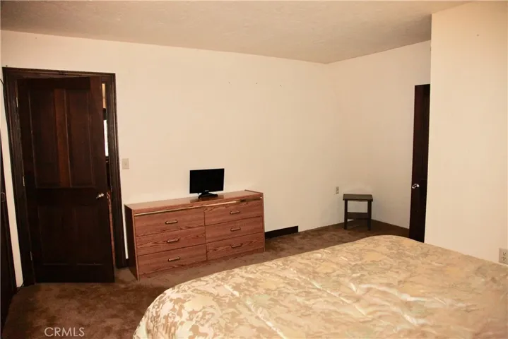 1124 Myrtle Avenue, Big Bear, California 92314