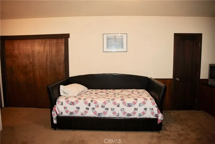 1124 Myrtle Avenue, Big Bear, California 92314