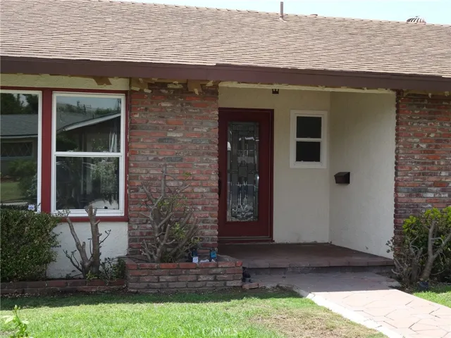 18232 Avolinda Drive, Yorba Linda, California 92886