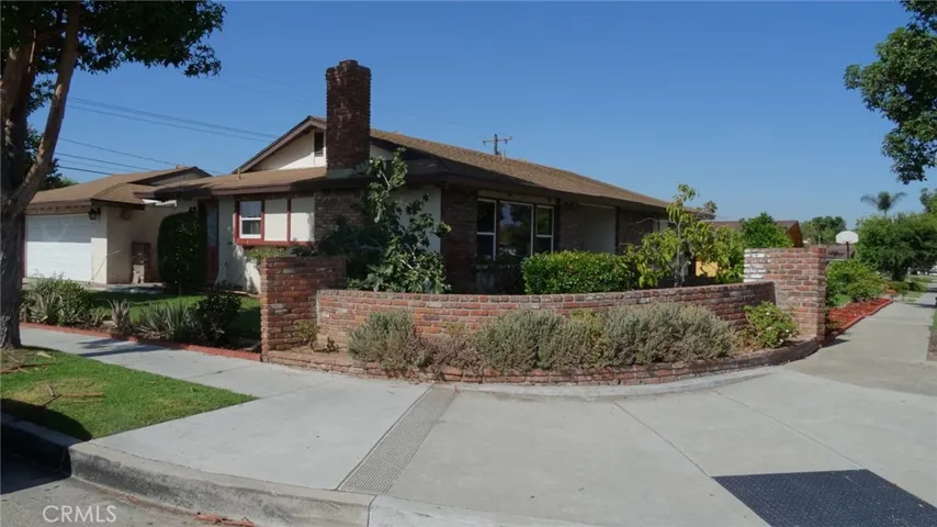 18232 Avolinda Drive, Yorba Linda, California 92886