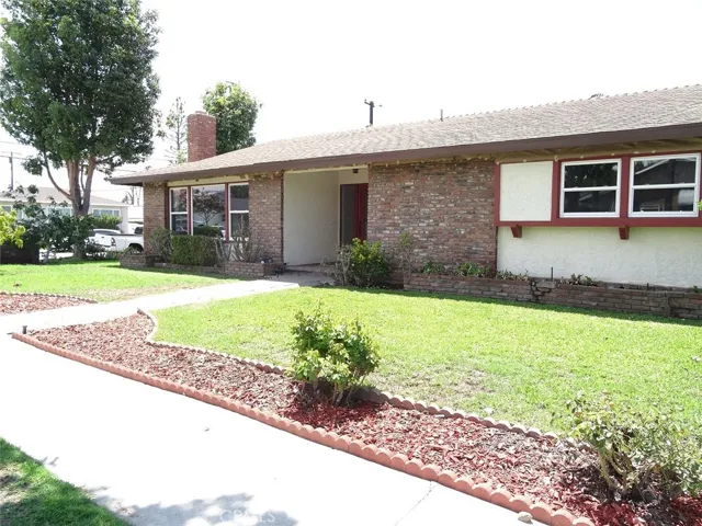 18232 Avolinda Drive, Yorba Linda, California 92886