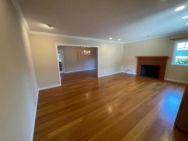 1109 Dayton Avenue, San Carlos, California 94070