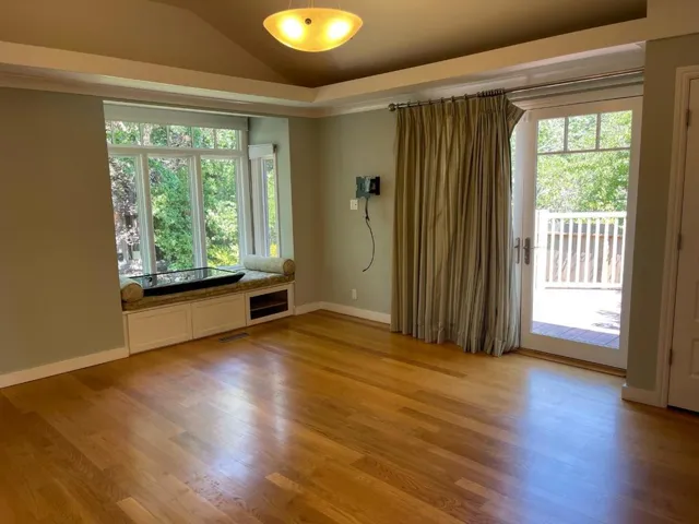 1109 Dayton Avenue, San Carlos, California 94070