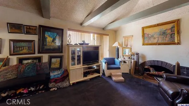 9578 Sunland Boulevard, Sunland, California 91040