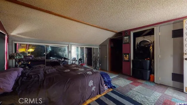 9578 Sunland Boulevard, Sunland, California 91040