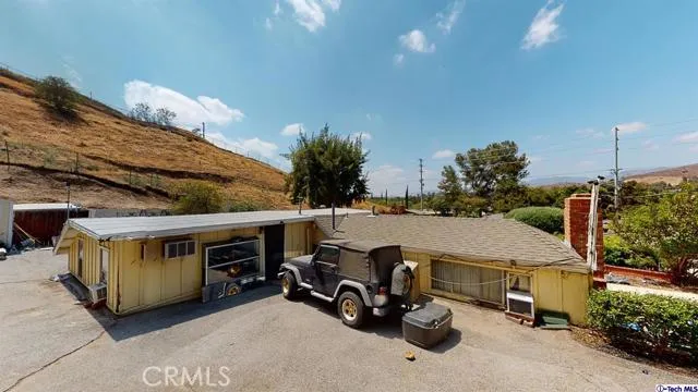 9578 Sunland Boulevard, Sunland, California 91040