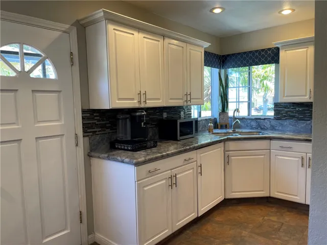 7220 Hannon Street, Downey, California 90240