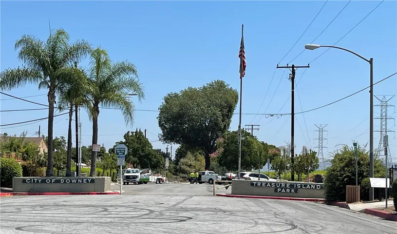 7220 Hannon Street, Downey, California 90240