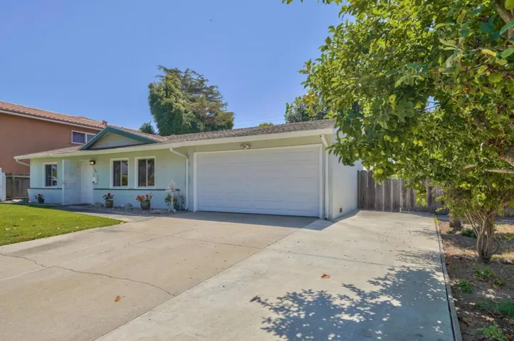 736 Sausal Drive, Salinas, California 93906