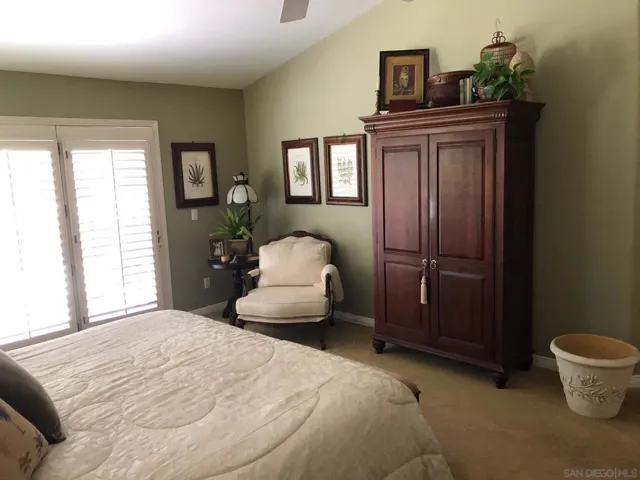9729 Indian Creek Way, Escondido, California 92026