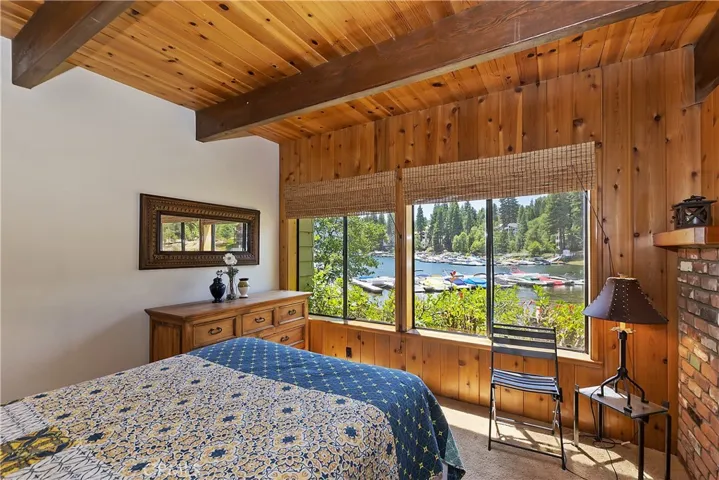 27721 Peninsula Drive 218, Lake Arrowhead, California 92352