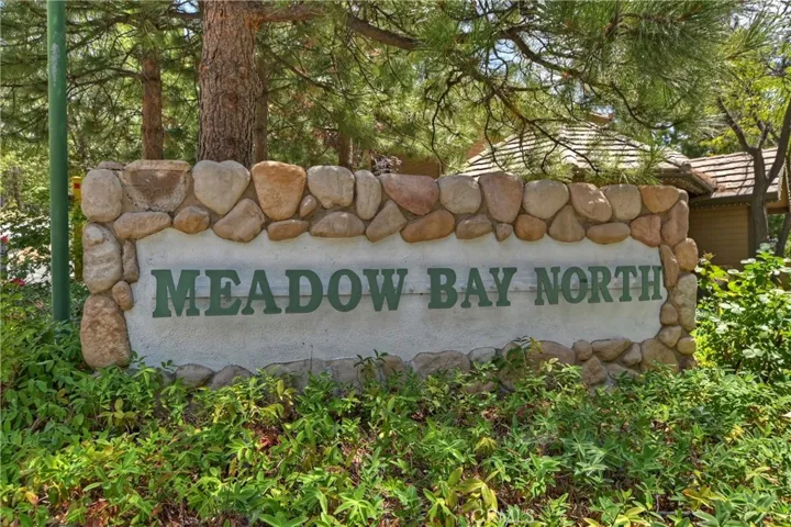 27721 Peninsula Drive 218, Lake Arrowhead, California 92352