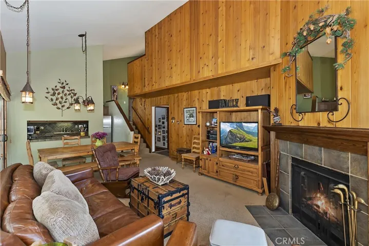 27721 Peninsula Drive 218, Lake Arrowhead, California 92352