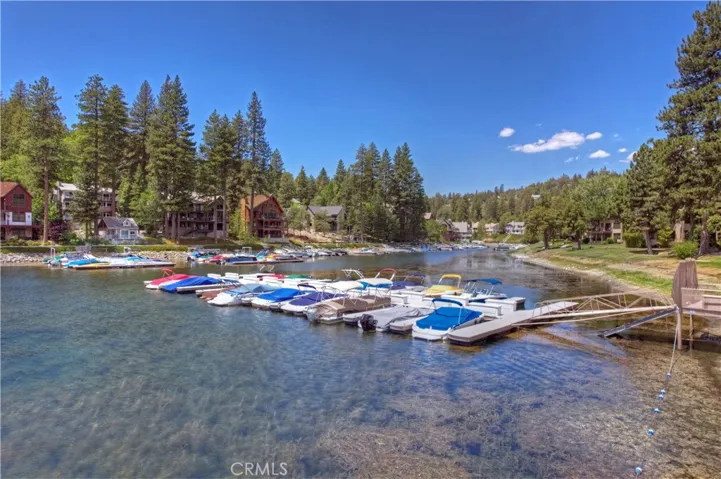 27721 Peninsula Drive 218, Lake Arrowhead, California 92352