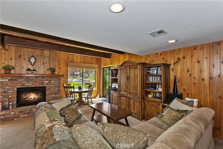 27721 Peninsula Drive 218, Lake Arrowhead, California 92352