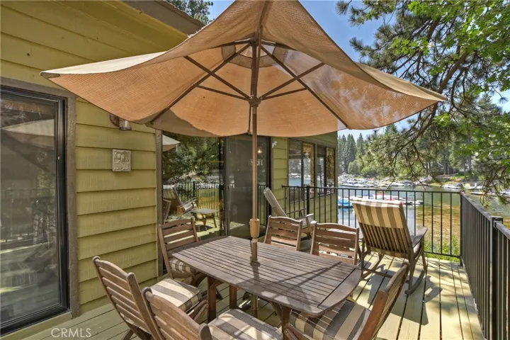 27721 Peninsula Drive 218, Lake Arrowhead, California 92352