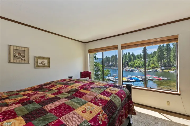 27721 Peninsula Drive 218, Lake Arrowhead, California 92352