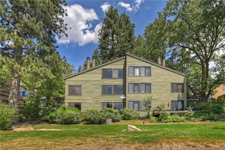 27721 Peninsula Drive 218, Lake Arrowhead, California 92352