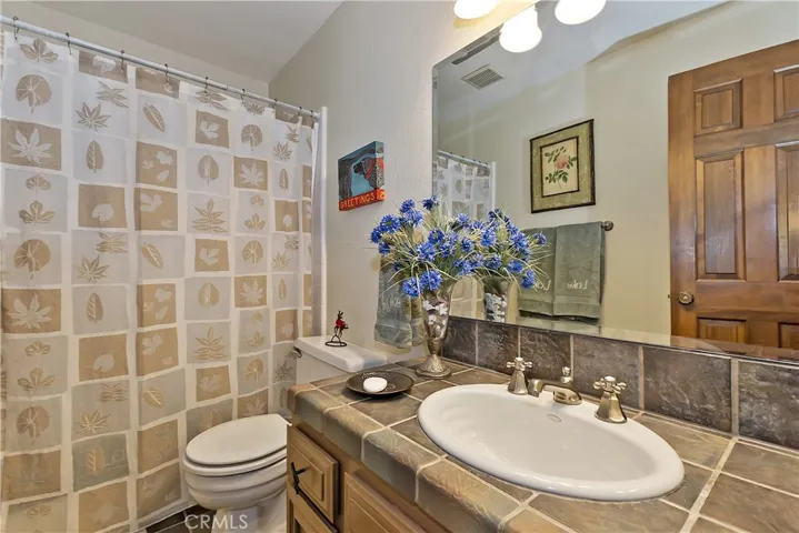 27721 Peninsula Drive 218, Lake Arrowhead, California 92352