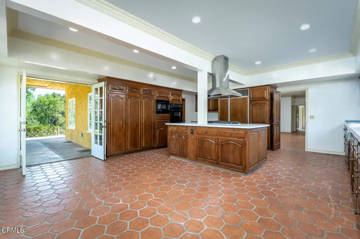 GYP_832 Highland Drive_006_MLS