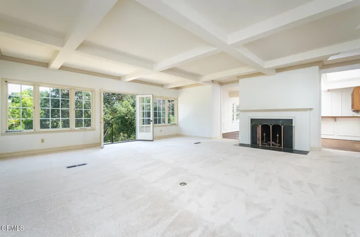GYP_832 Highland Drive_002_MLS