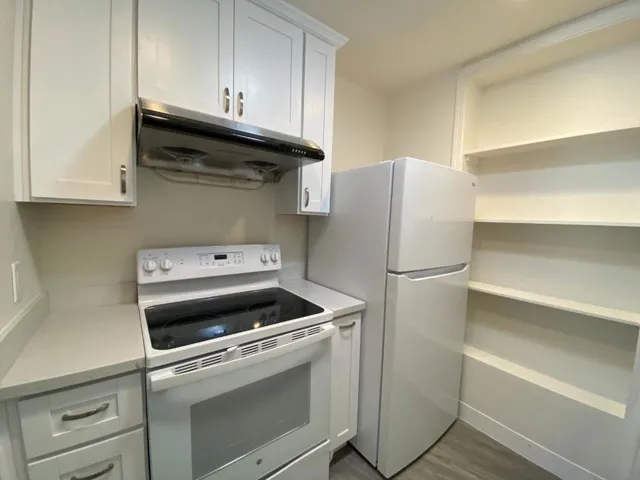 10380 Miller Avenue 4, Cupertino, California 95014