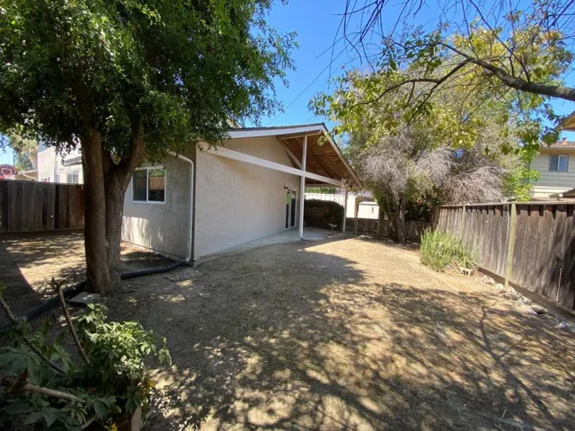 10380 Miller Avenue 4, Cupertino, California 95014