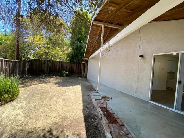 10380 Miller Avenue 4, Cupertino, California 95014